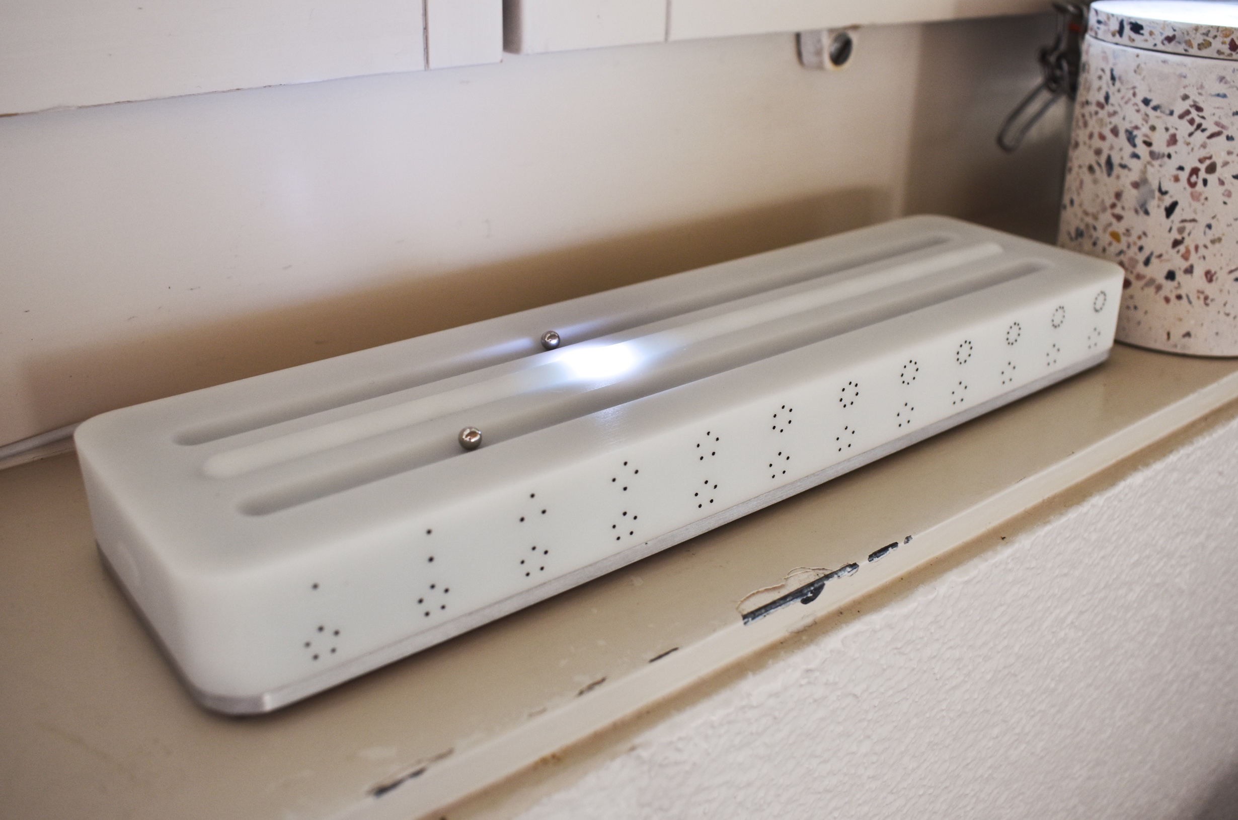 linear clock mini front left